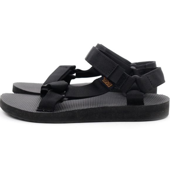 black hiking sandals